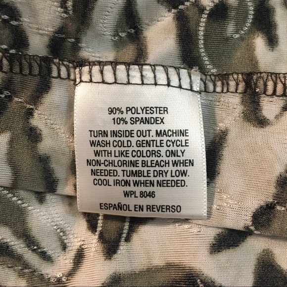 JM Collection Woman square neck zebra print blouse - Picture 7 of 7